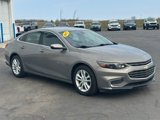Used 2017 Chevrolet Malibu LT w/ Leather Package image 3