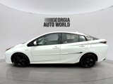 Used 2016 Toyota Prius Four image 2
