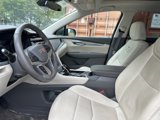 Certified 2022 Cadillac XT5 Premium Luxury w/ LPO, Floor Liner Package image 2
