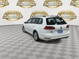 Used 2018 Volkswagen Golf S image 2