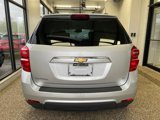 Used 2017 Chevrolet Equinox LT image 3