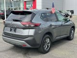 Used 2023 Nissan Rogue S image 5