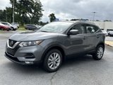 Used 2021 Nissan Rogue Sport SV image 2