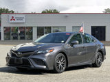 Used 2022 Toyota Camry SE image 2