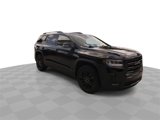 Used 2023 GMC Acadia SLE w/ Driver Convenience Package image 2