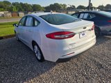 Used 2019 Ford Fusion SE image 3