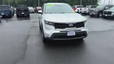 Used 2021 Kia Sorento LX image 3