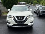 Used 2017 Nissan Rogue SV image 3