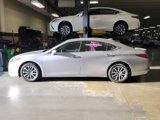 Used 2022 Lexus ES 350 image 2