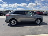 Used 2023 Ford Edge SEL image 6