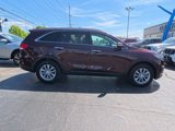 Used 2017 Kia Sorento LX image 5