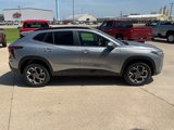 New 2025 Chevrolet Trax LT w/ Sunroof Package image 5