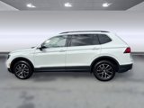Used 2021 Volkswagen Tiguan SE w/ Panoramic Sunroof Package image 2