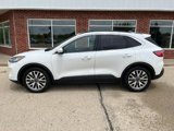 Certified 2022 Ford Escape Titanium image 5