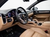 Used 2020 Porsche Cayenne S image 4