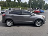 Used 2022 Ford Edge SEL w/ Convenience Package image 5