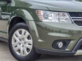 Used 2019 Dodge Journey SE image 4