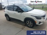 Used 2021 Kia Seltos SX image 2