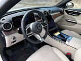 Used 2025 Mercedes-Benz C 300 4MATIC Sedan image 4