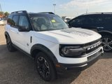 Used 2021 Ford Bronco Sport Outer Banks w/ Outer Banks Package (96D) image 2