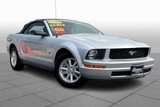 Used 2009 Ford Mustang Convertible image 2