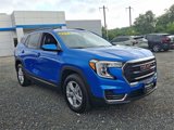 Used 2024 GMC Terrain SLE w/ Driver Convenience Package image 4