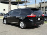 Used 2016 Toyota Sienna XLE Premium image 2