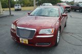 Used 2014 Chrysler 300 image 2