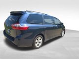 Used 2019 Toyota Sienna LE image 5