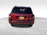 Used 2017 Jeep Compass Latitude image 6