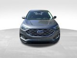 Used 2022 Ford Edge Titanium image 2