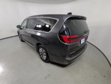 Used 2023 Chrysler Pacifica Limited image 4