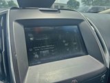 Used 2015 Ford Edge Titanium w/ Technology Package image 4