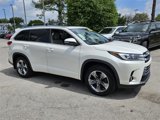 Used 2019 Toyota Highlander Limited Platinum image 2