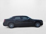 Used 2010 Chrysler 300 Touring image 4