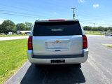 Used 2019 Chevrolet Suburban LT image 3