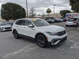 Used 2023 Volkswagen Tiguan SE image 2