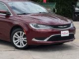 Used 2016 Chrysler 200 Limited image 2
