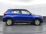 Used 2024 Hyundai Venue SE image 4