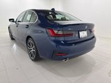 Certified 2022 BMW 330i xDrive Sedan w/ Driving Assistance Package image 3