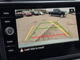 Used 2022 Volkswagen Tiguan SE image 5