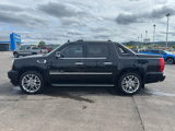 Used 2011 Cadillac Escalade EXT Luxury image 2