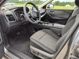 Used 2021 Nissan Rogue SV image 2