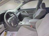 Used 2010 Toyota Camry LE image 4