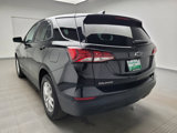 Used 2022 Chevrolet Equinox LS w/ LS Convenience Package image 5