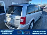 Used 2011 Chrysler Town & Country Touring image 3