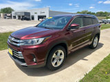 Used 2019 Toyota Highlander AWD V6 image 2
