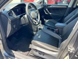 Certified 2022 Volkswagen Tiguan SE image 3