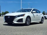 Used 2023 Nissan Altima 2.5 SV image 4