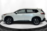 Used 2023 Nissan Rogue SV image 2